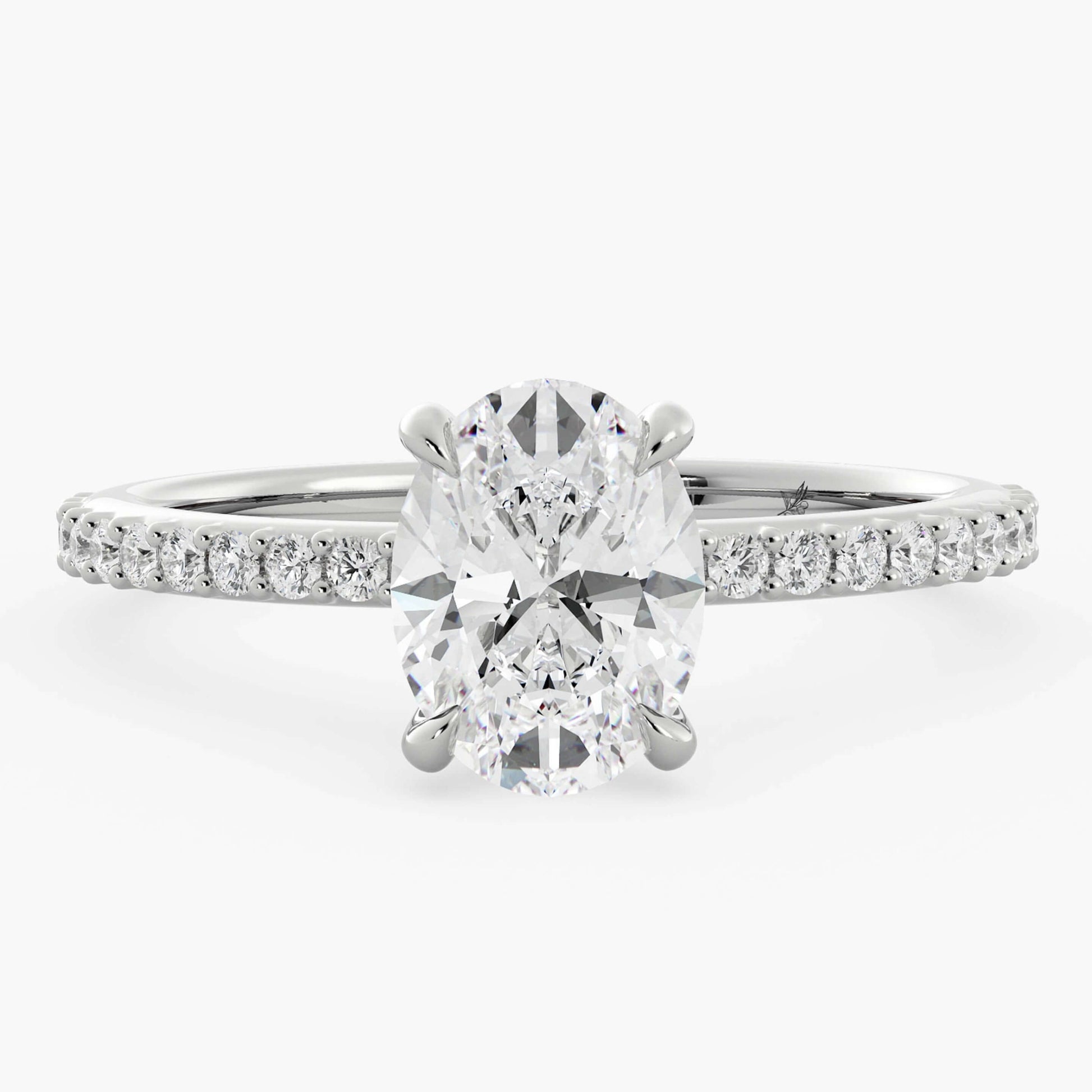 18K Oval Cut Diamond Ring