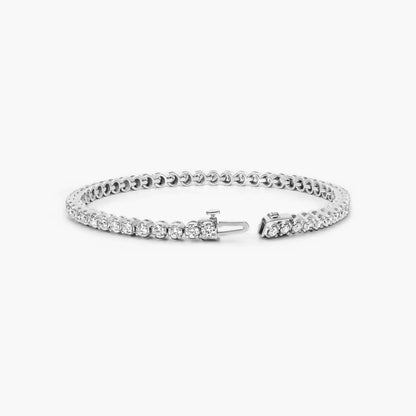 18K Round Cut Diamond Bracelet