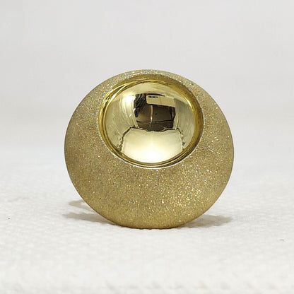 18k Solid Gold Engraved Signet Ring