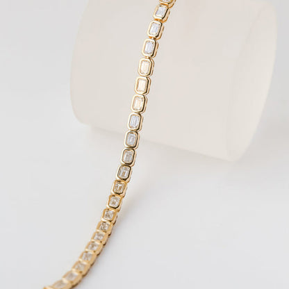 14k Gold Emerald Cut Diamond Tennis Bracelet