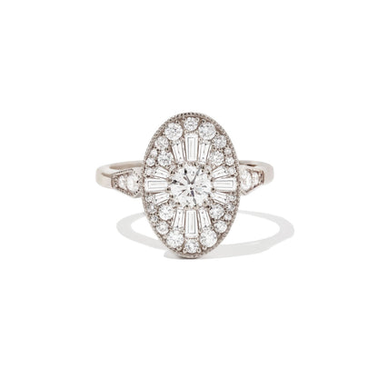 Oval Shaped Cluster Round Cut Diamond Vintage Ring