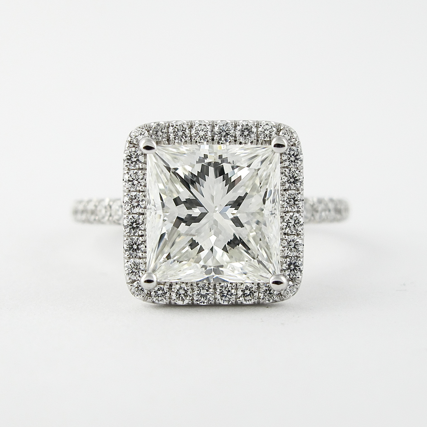 Princess Cut Diamond Halo Engagement Ring