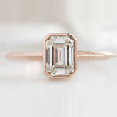 10k Bezel Setting Emerald Cut Diamond Wedding Ring