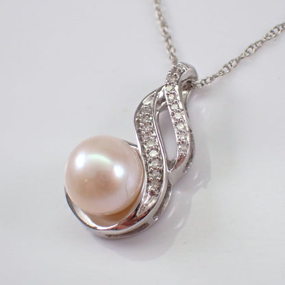 White Pearl Round Cut Diamond Necklace