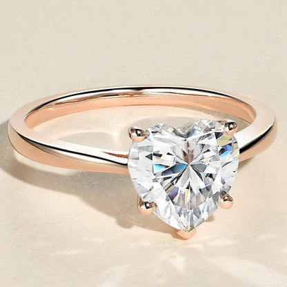 18K Heart Shaped Solitaire Pinched Diamond Ring