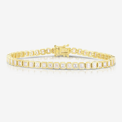 Trendy Emerald Cut Moissanite Diamond Tennis Bracelet