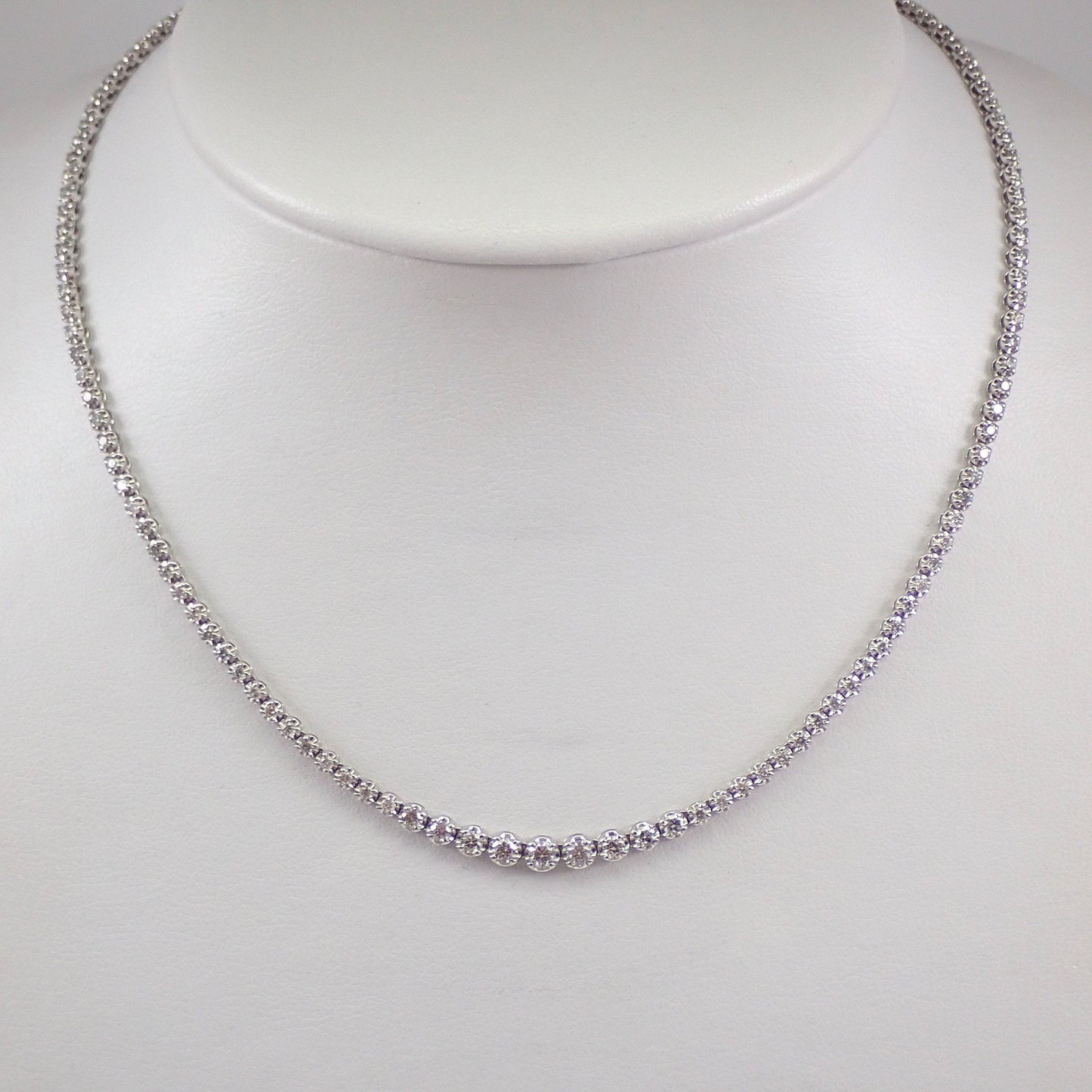 Round Cut Moissanite Diamond Tennis Necklace