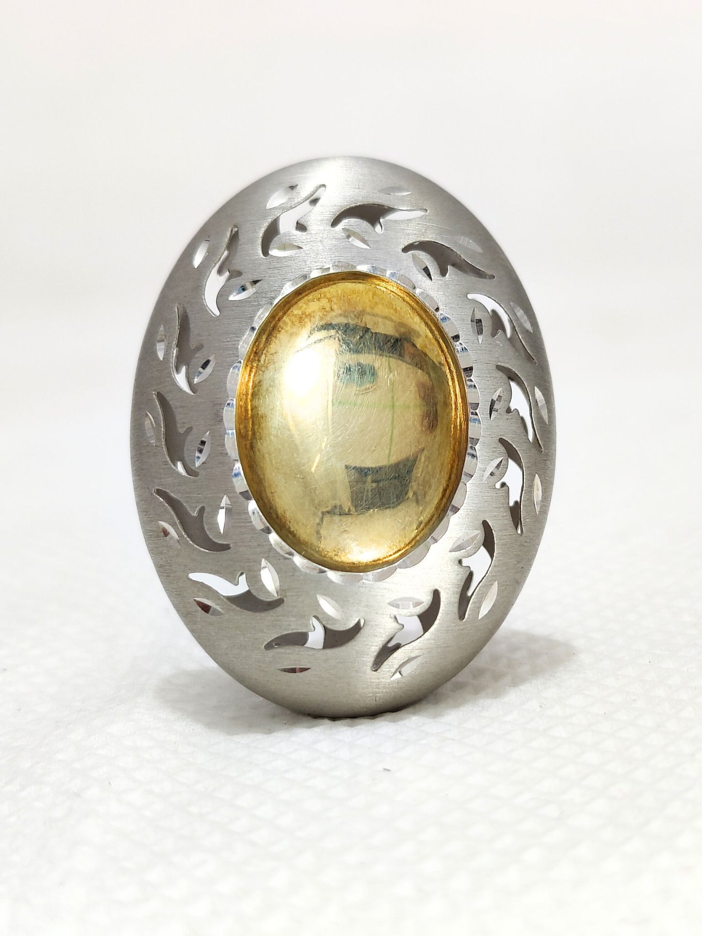 Beautiful Sterling Silver Oval Face Filigree Ring