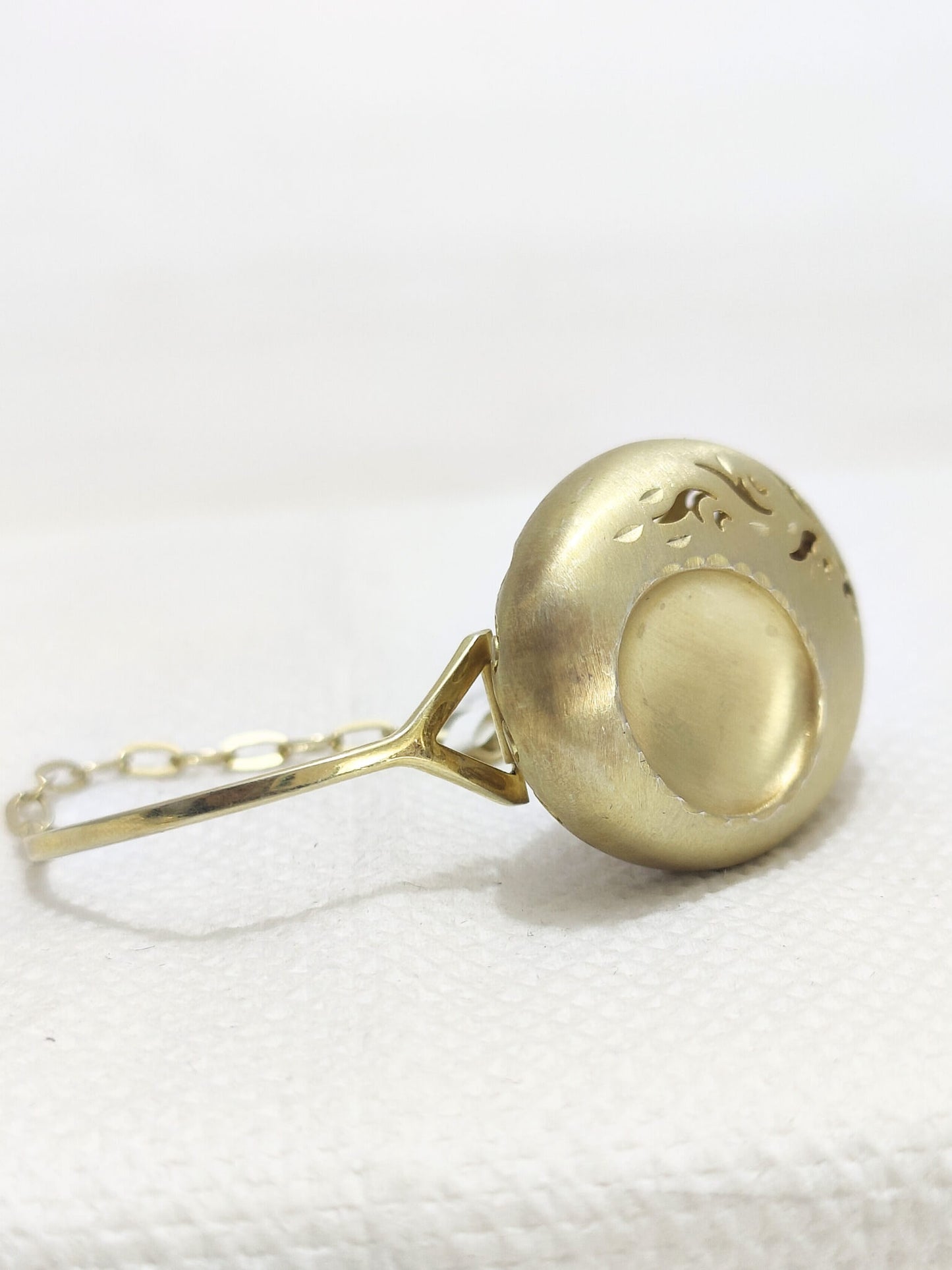 Oval Shape Antique Silver Bracelet For Her