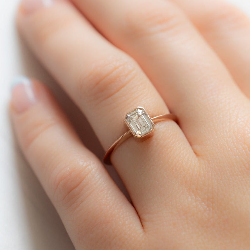 Anniversary Ring, Solitaire Ring