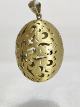 Beautiful Antique Oval Shaped Pendant