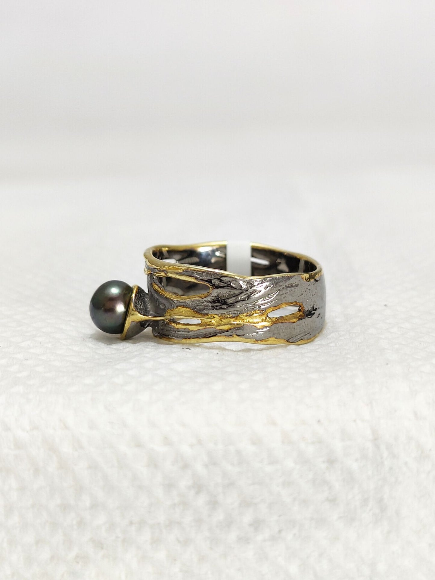 Double Tahitian Black Pearl Gold Ring