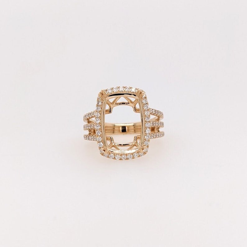 Elongated Cushion Shape Semi Mount Ring