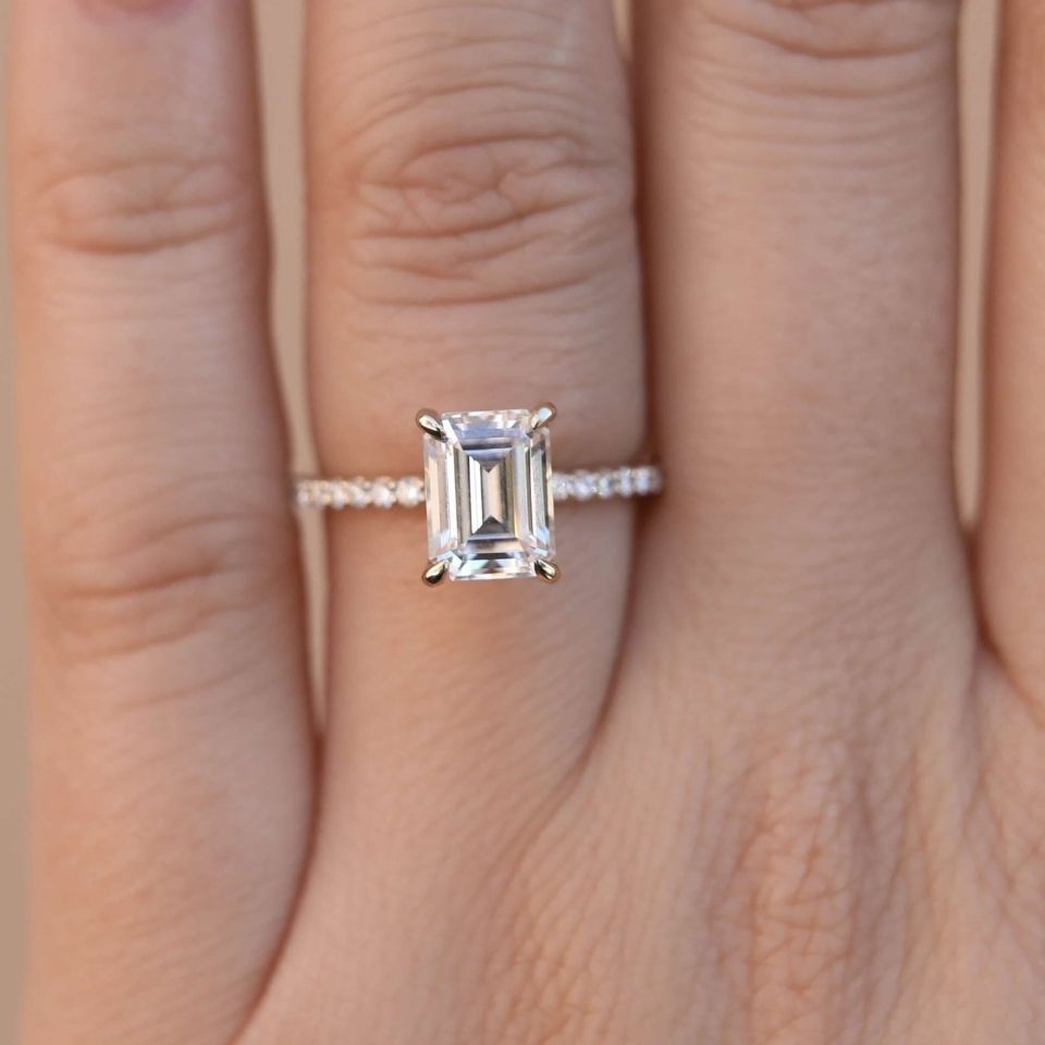 Emerald Cut Engagement Rings