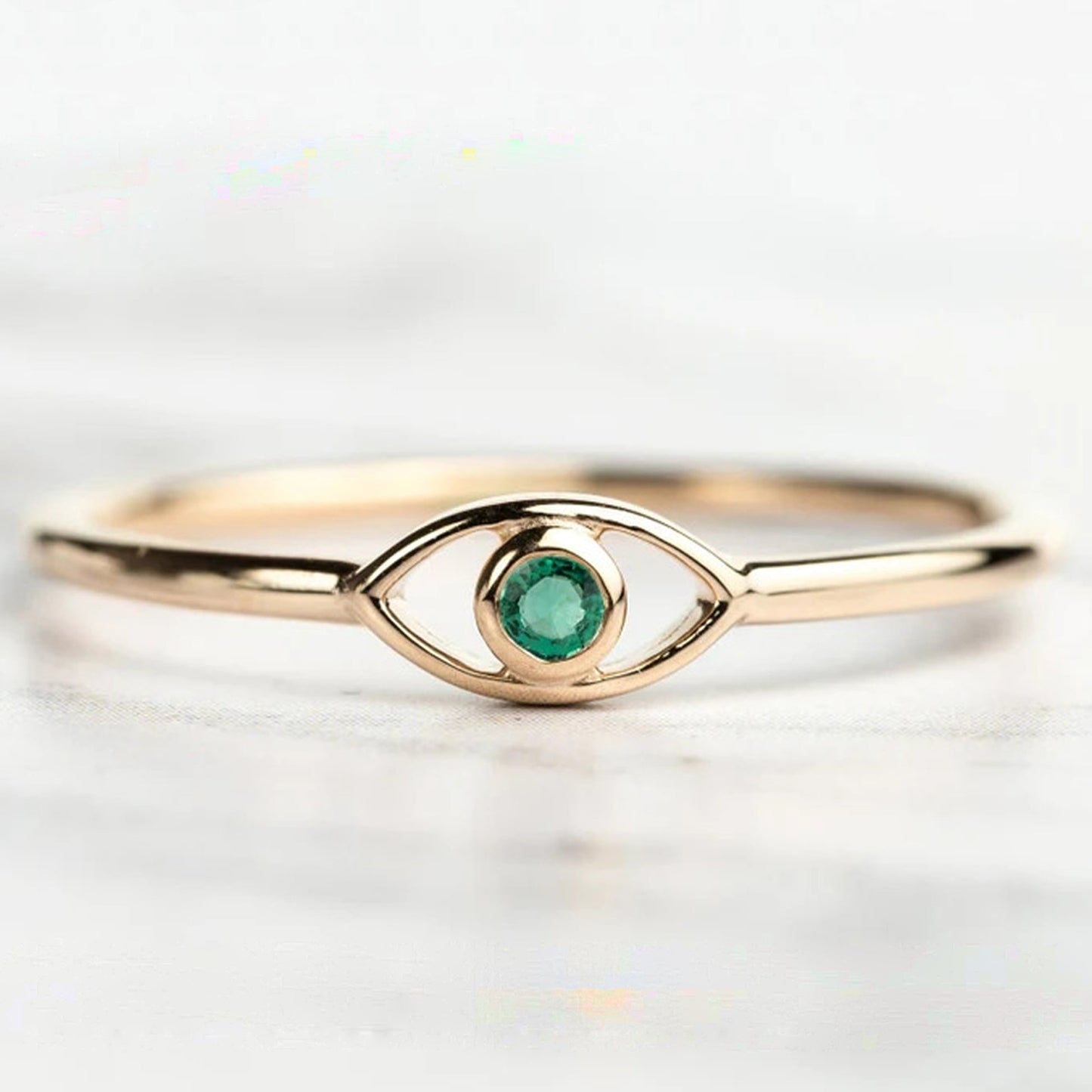 Emerald Eye Gemstone Ring