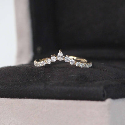 Marquise Cut Moissanite Curved Matching Band