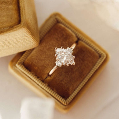 Marquise & Round Cut RinG