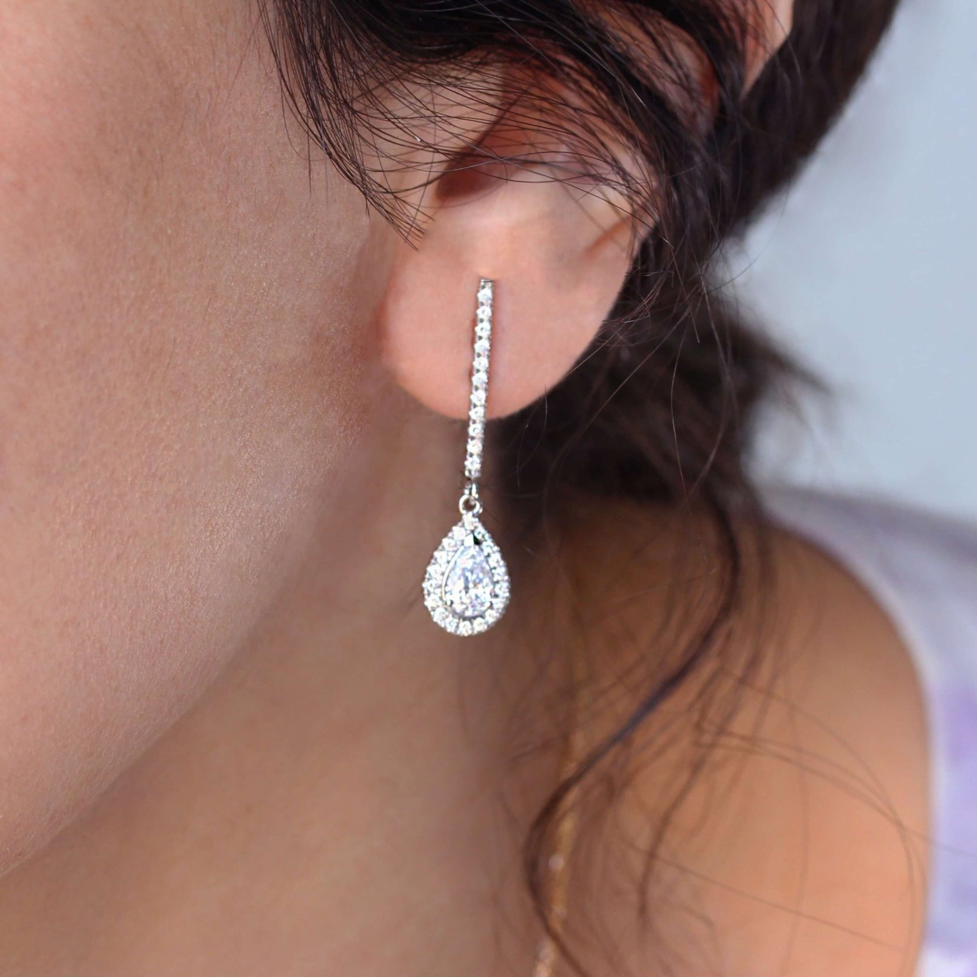 Pear Cut Diamond Drop Dangle Earrings