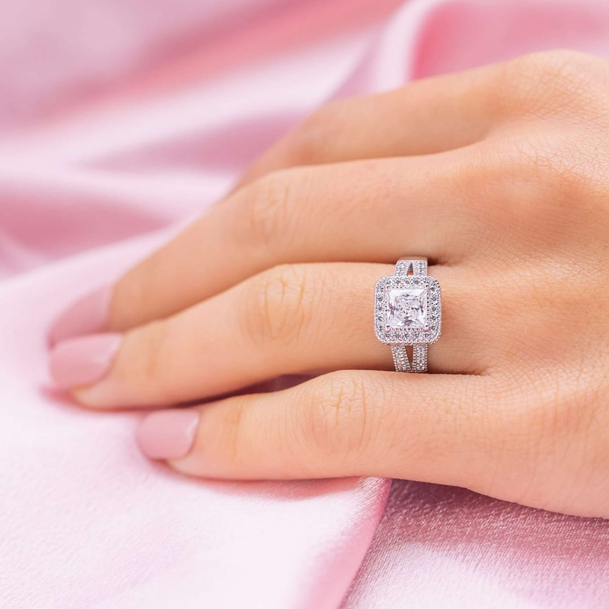 Princess Cut Halo Wedding Ring