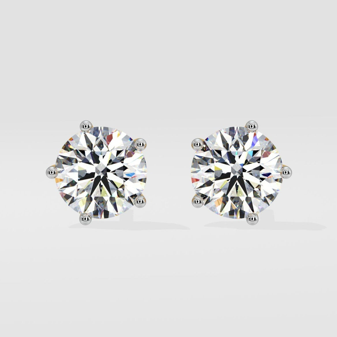 Round Cut Diamond, 10k Gold Studs