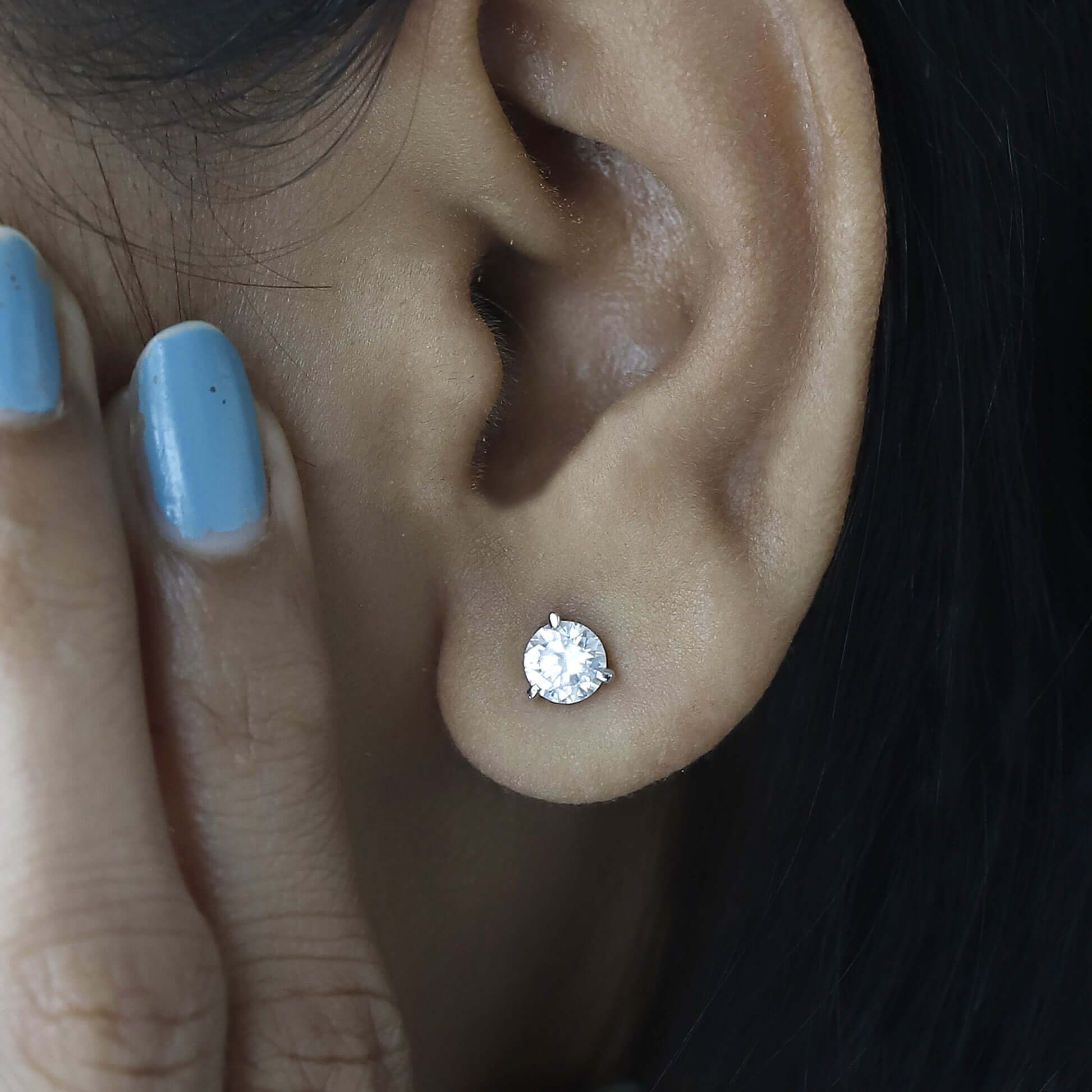 Round Lab Grown Diamond Stud Earrings