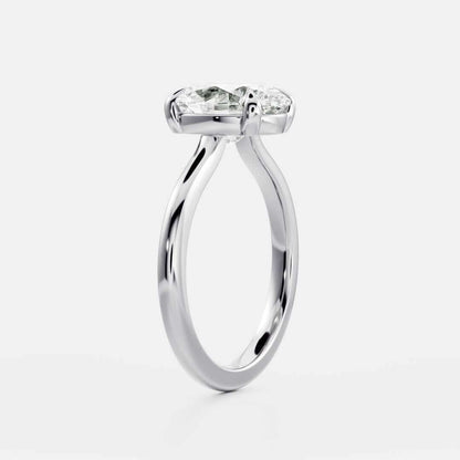 Solo Oval Diamond Engagement Ring