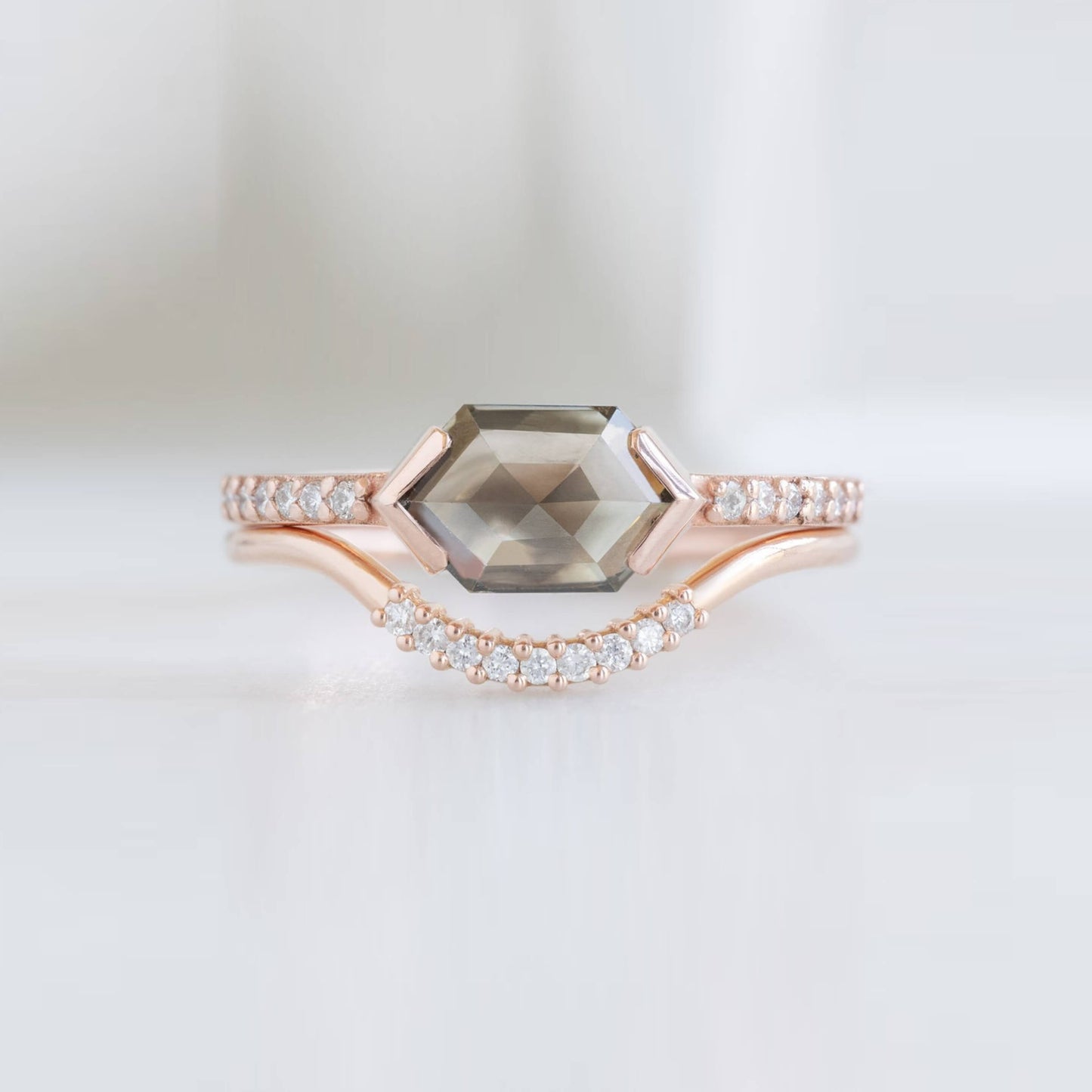 Unique geometric diamond ring 