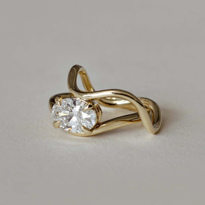 Yellow Gold East-West Oval Diamond Curved Ring 