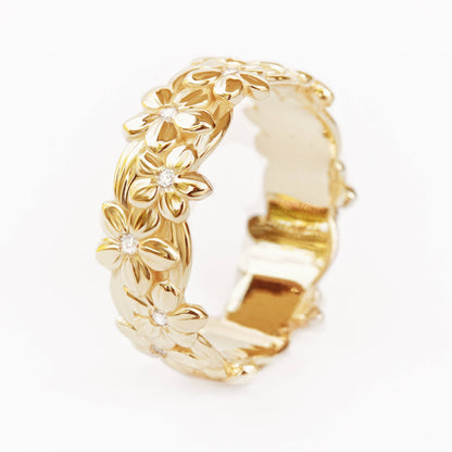 Round Cut Floral  Statement Band